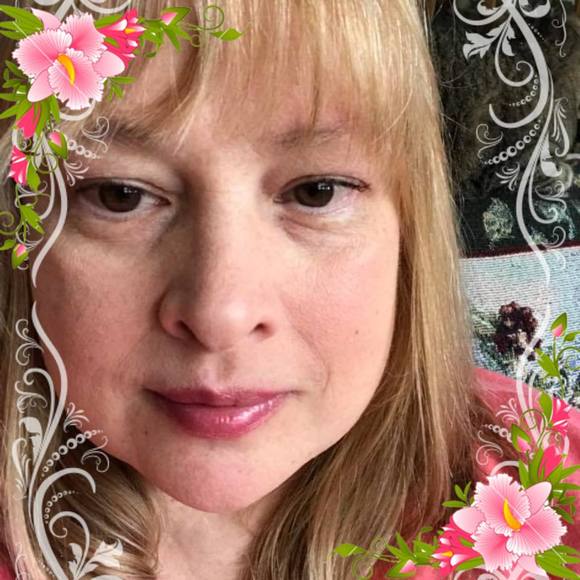 Meet your Posher, Linda - Picture 1 of 1